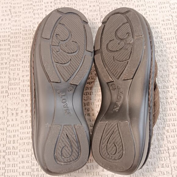 Naot women's brown leather and suede slide sandals sz 38 EU / 7 -7.5 US - Picture 8 of 14